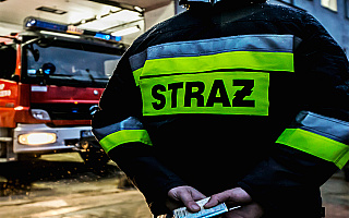 Strażacy usuwali skutki wichur i ulew, które przeszły nad Polską. Ostrzeżenie przed gołoledzią na Warmii i Mazurach